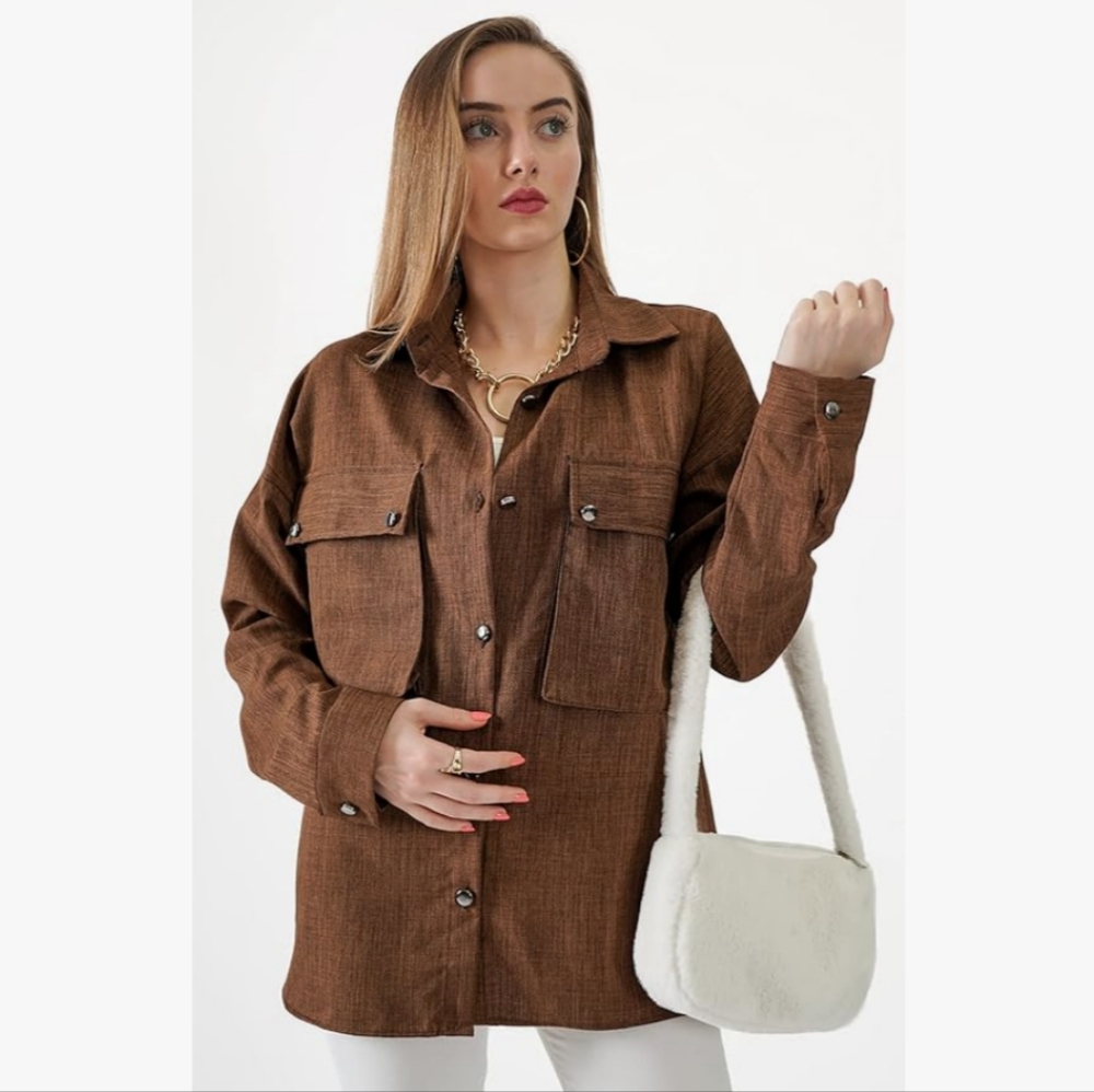 Button down top - Picture 2 of 11